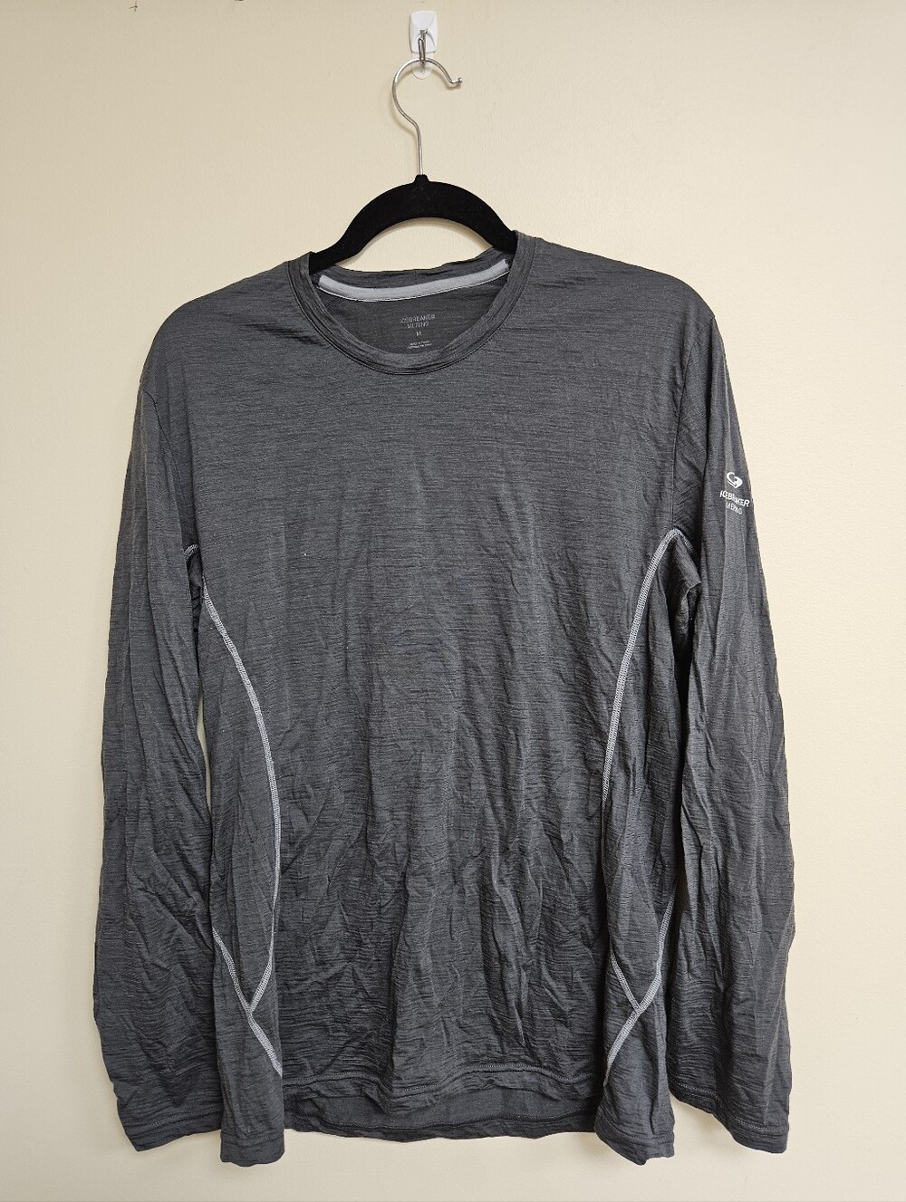 Icebreaker Merino Wool Base Layer Gray Long Sleeve Outdoor Top Size M